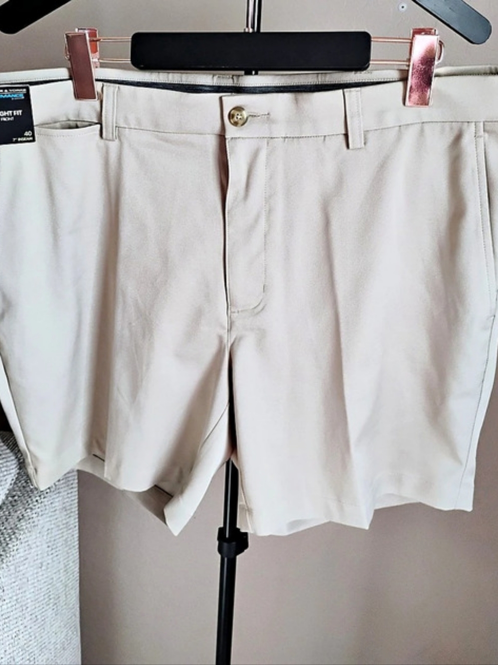 Roundtree & Yorke Size 40 Performance Straight Fit Flat Front Fairway Short